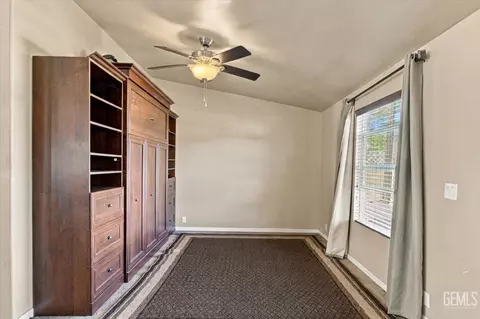 Bedroom - 20216 Mesa Dr, Tehachapi, CA 93561 photo 1 of 5