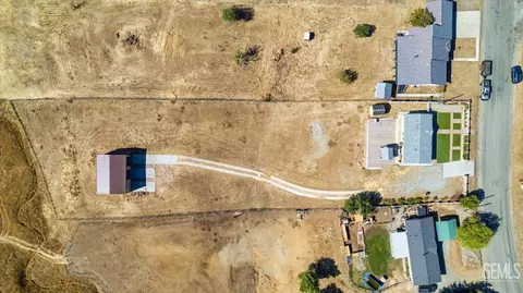 View/Area - 20216 Mesa Dr, Tehachapi, CA 93561 photo 4 of 4