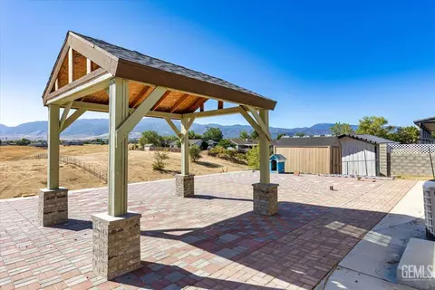 Other - 20216 Mesa Dr, Tehachapi, CA 93561 photo 6 of 10