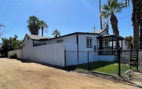 Other - 705 Crystal St, Taft, CA 93268 photo 2 of 4