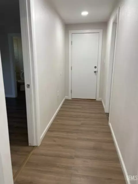 Entry Way - 705 Crystal St, Taft, CA 93268 photo 1 of 1