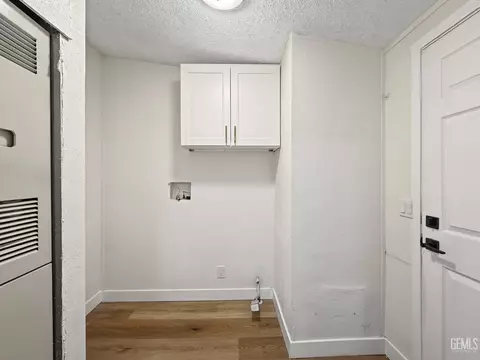 Other - 14556 E Tehachapi Blvd #30, Tehachapi, CA 93561 photo 2 of 3