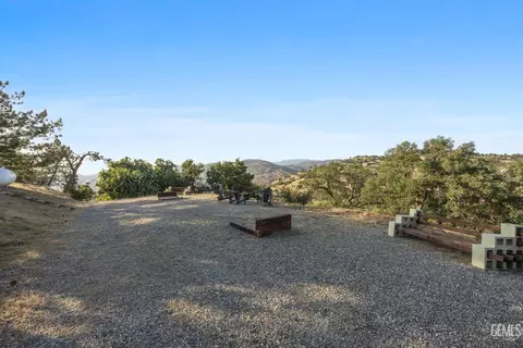 Other - 30300 Piebald Ct, Tehachapi, CA 93561 photo 9 of 11