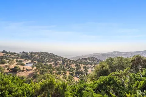 Other - 30300 Piebald Ct, Tehachapi, CA 93561 photo 11 of 11