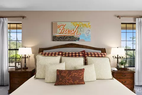 Bedroom - 30300 Piebald Ct, Tehachapi, CA 93561 photo 3 of 11