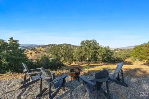 Other - 30300 Piebald Ct, Tehachapi, CA 93561 photo 10 of 11
