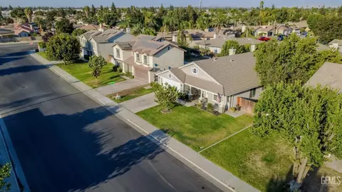 View/Area - 5800 California Spring Dr, Bakersfield, CA 93313 photo 2 of 4