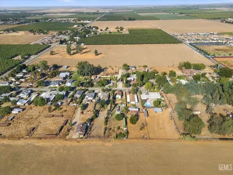 30308 Riverside St, Shafter, CA 93263 photo 12