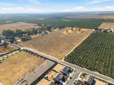 30308 Riverside St, Shafter, CA 93263 photo 18