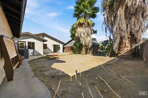 Exterior - 0 329 Pine Dr, Taft, CA 93268 photo 7 of 7