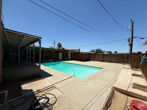 Other - 302 E San Emidio St, Taft, CA 93268 photo 7 of 9