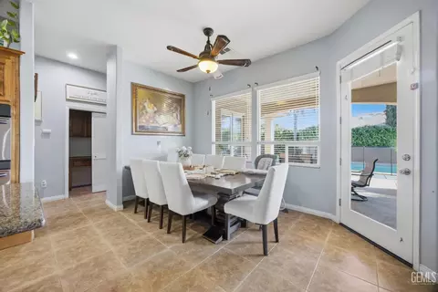 Dining - 4401 Whitegate Ave, Bakersfield, CA 93313 photo 1 of 1