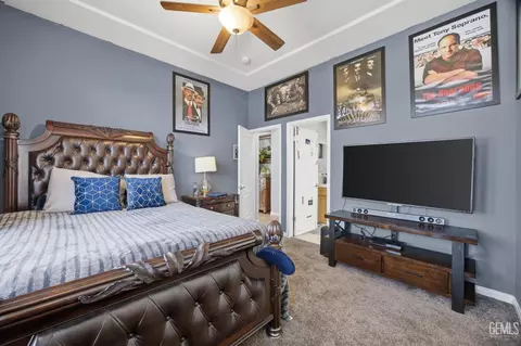 Bedroom - 4401 Whitegate Ave, Bakersfield, CA 93313 photo 4 of 6