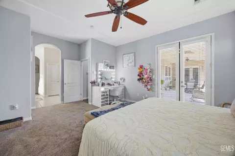 Bedroom - 4401 Whitegate Ave, Bakersfield, CA 93313 photo 2 of 6