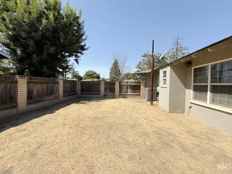 Exterior - 916 Oak Ave, Wasco, CA 93280 photo 12 of 12