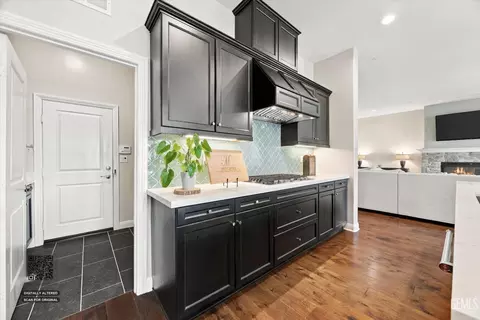 Kitchen - 4113 Greendale Ct, Bakersfield, CA 93311 photo 4 of 5