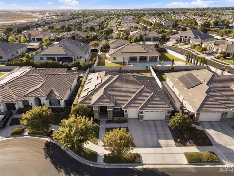 View/Area - 4113 Greendale Ct, Bakersfield, CA 93311 photo 1 of 10
