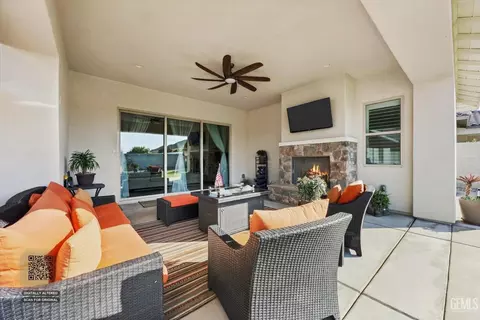 Exterior - 4113 Greendale Ct, Bakersfield, CA 93311 photo 3 of 6