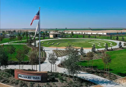 View/Area - 4113 Greendale Ct, Bakersfield, CA 93311 photo 9 of 10