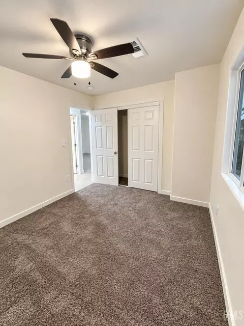 418 6th St, Taft, CA 93268 photo 4