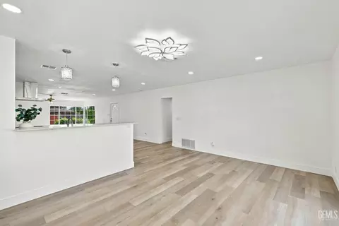 Other - 421 Brookhaven Dr, Bakersfield, CA 93304 photo 6 of 10