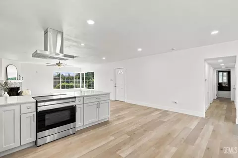 Other - 421 Brookhaven Dr, Bakersfield, CA 93304 photo 3 of 10