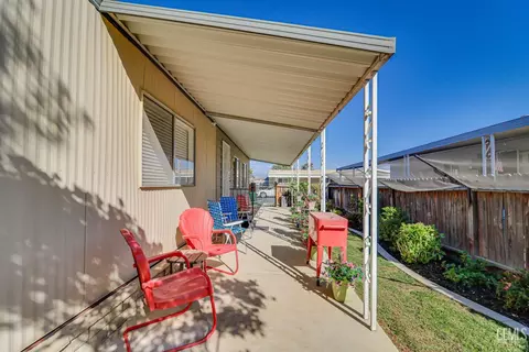 400 E Roberts Ln #8, Bakersfield, CA 93308 photo 22