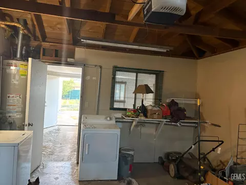 Other - 409 E J St, Tehachapi, CA 93561 photo 3 of 3