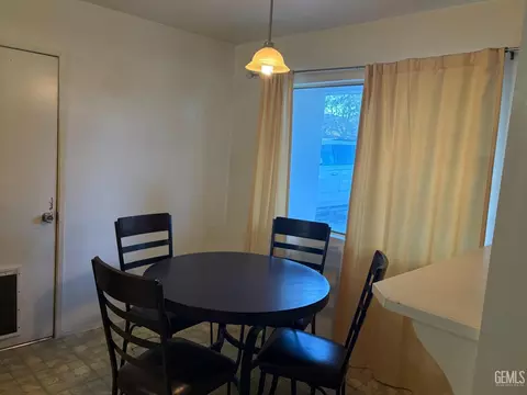 Dining - 409 E J St, Tehachapi, CA 93561 photo 1 of 1