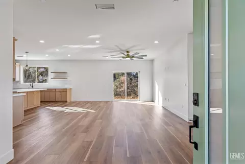 Other - 21204 Stage Dr, Tehachapi, CA 93561 photo 2 of 3