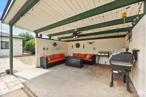 Other - 209 W B St, Tehachapi, CA 93561 photo 11 of 11