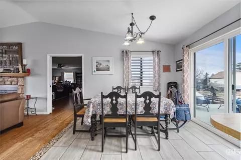 Dining - 19720 Kid Pl, Tehachapi, CA 93561 photo 1 of 1