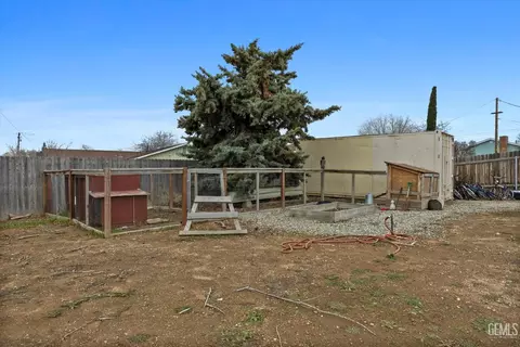 Exterior - 19720 Kid Pl, Tehachapi, CA 93561 photo 7 of 7