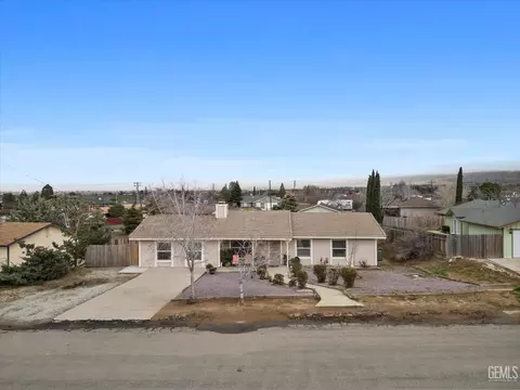 View/Area - 19720 Kid Pl, Tehachapi, CA 93561 photo 6 of 7