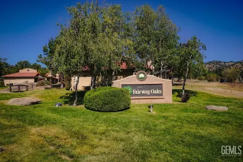 Other - 28881 Shannon Ct #8, Tehachapi, CA 93561 photo 7 of 9