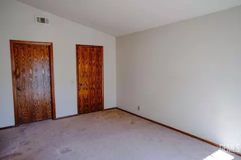 Bedroom - 28881 Shannon Ct #8, Tehachapi, CA 93561 photo 4 of 4