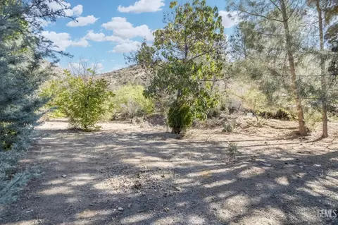 Exterior - 14 Jordan Rd, Bodfish, CA 93205 photo 17 of 20