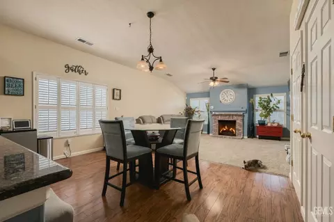 Dining - 3832 N Carson St, Visalia, CA 93291 photo 1 of 3