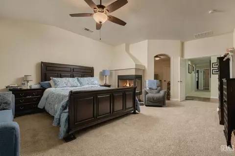 Other - 3832 N Carson St, Visalia, CA 93291 photo 4 of 9