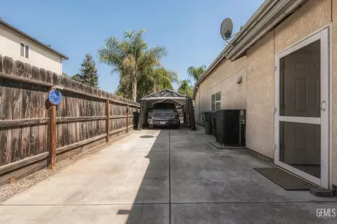 Other - 3832 N Carson St, Visalia, CA 93291 photo 8 of 9