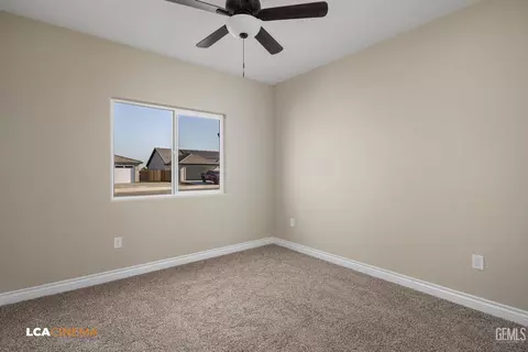 Bedroom - 626 Sammy Way, Shafter, CA 93263 photo 2 of 2