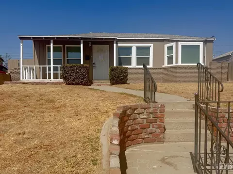 1316 Crawford St, Bakersfield, CA 93305