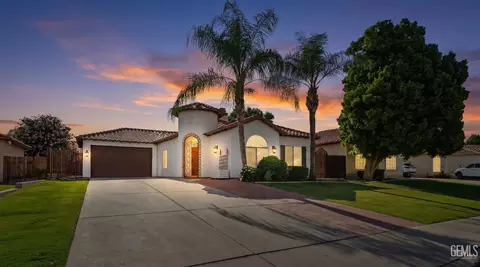 231 Solecita Way, Bakersfield, CA 93314