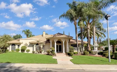 7808 Jill Jean Ave, Bakersfield, CA 93308