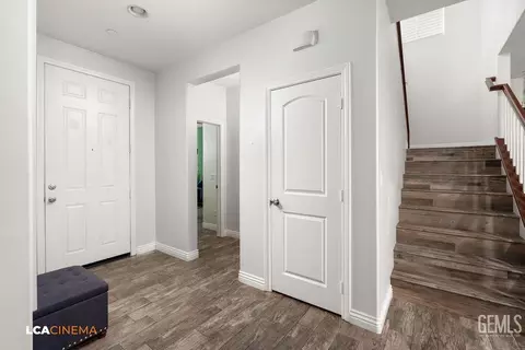Entry Way - 15425 Quintero Pl, Bakersfield, CA 93314 photo 5 of 5