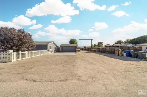 Other - 28109 Chaparral Ave, Taft, CA 93268 photo 10 of 14