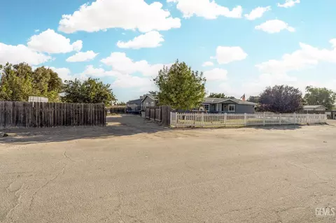 Other - 28109 Chaparral Ave, Taft, CA 93268 photo 8 of 14