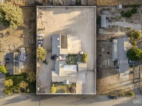View/Area - 28109 Chaparral Ave, Taft, CA 93268 photo 1 of 7