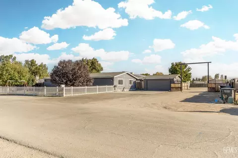 Other - 28109 Chaparral Ave, Taft, CA 93268 photo 11 of 14