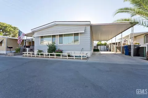 900 James Rd #57, Bakersfield, CA 93308